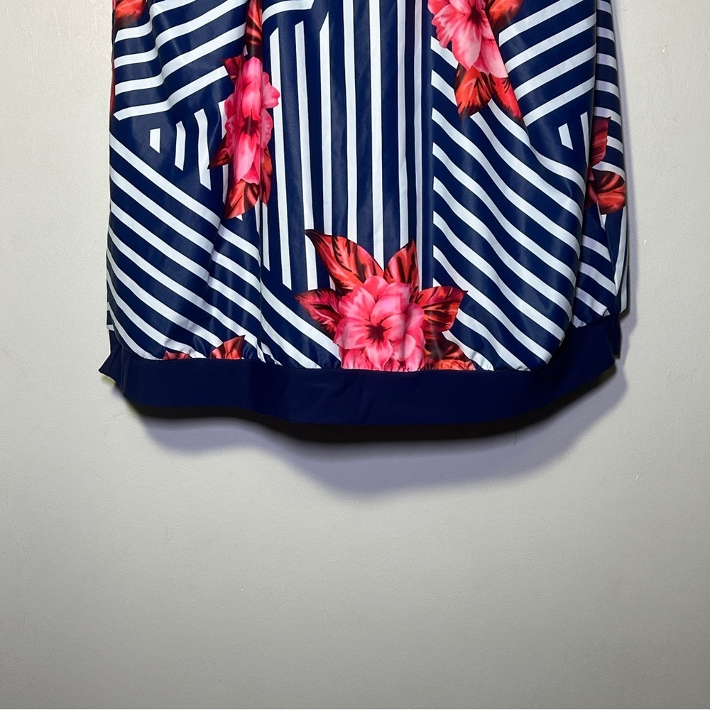 Tankini Navy Blue Striped Floral Scoop Neck Women’s Swimsuit Set Size 22W - Picture 6 of 15